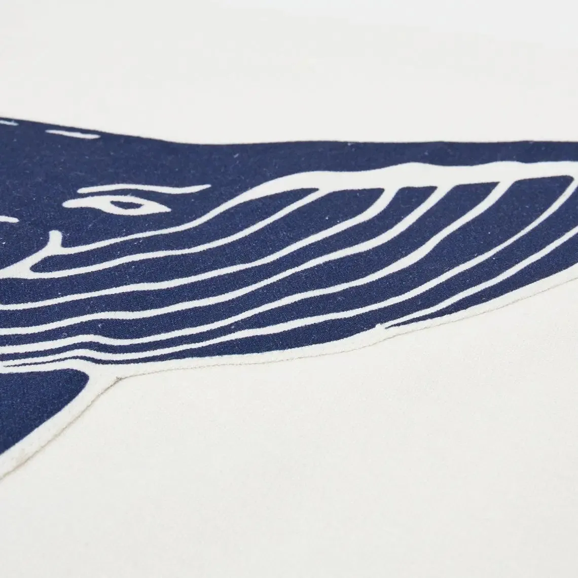 Bandera con ballena azul - D1348