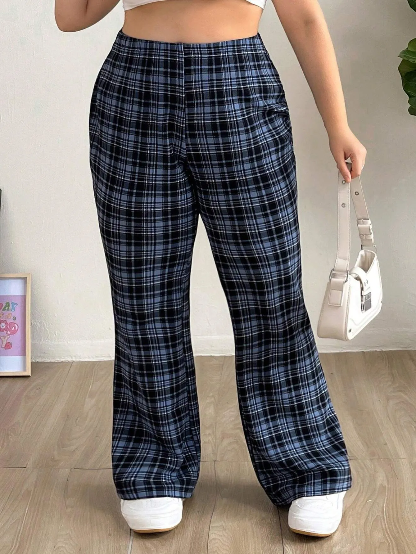 Calças Xadrez Flarer Plus Size - Cora