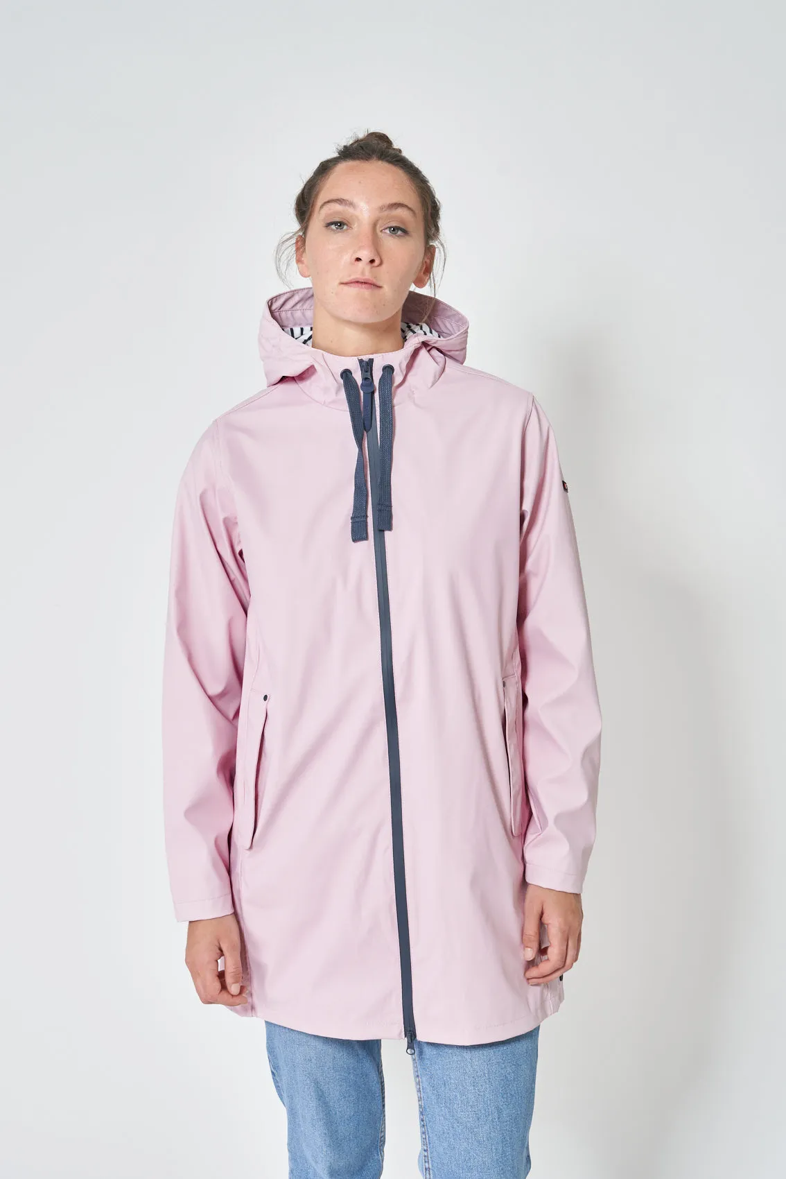 Chubasquero o impermeable de poliuretano
