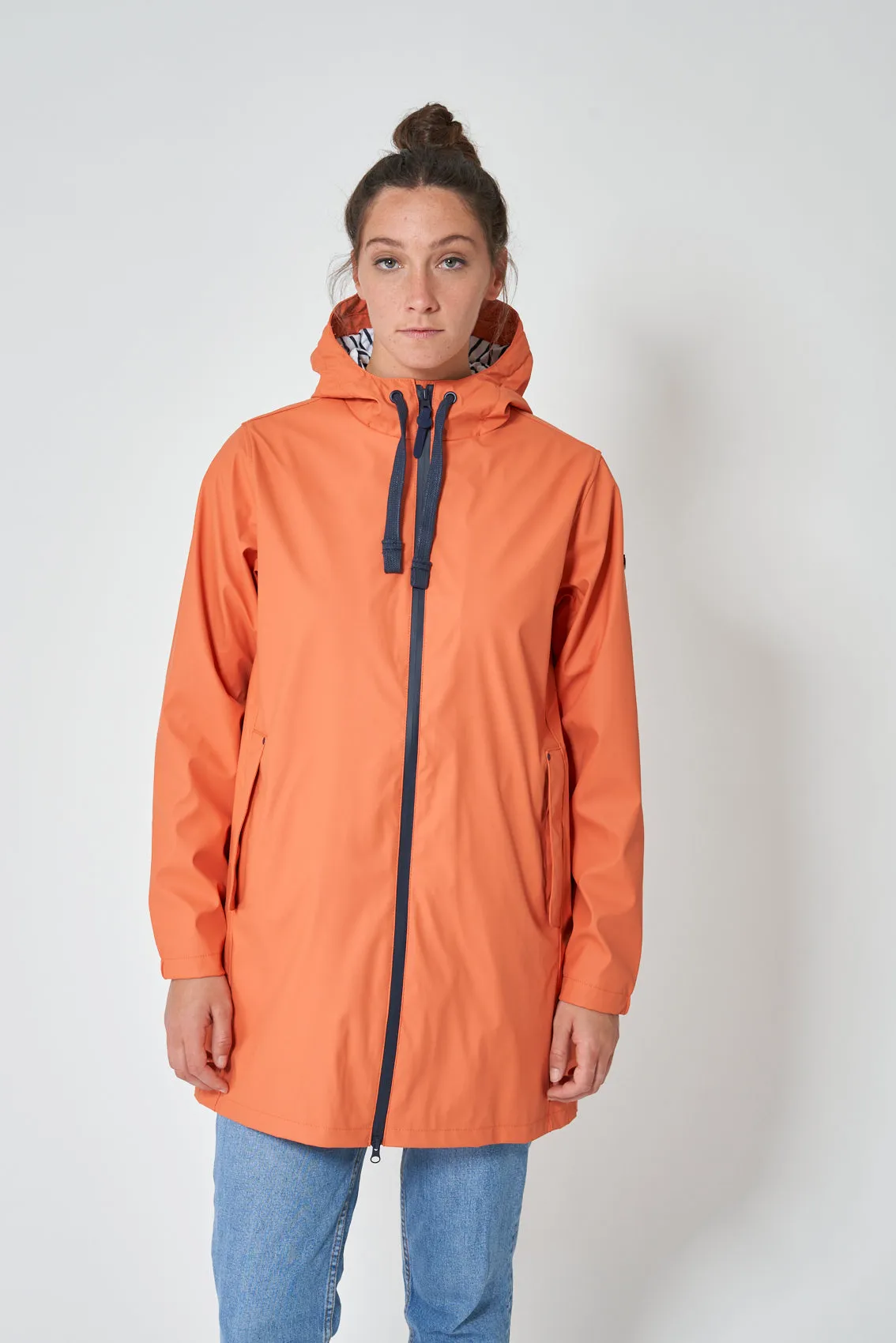 Chubasquero o impermeable de poliuretano