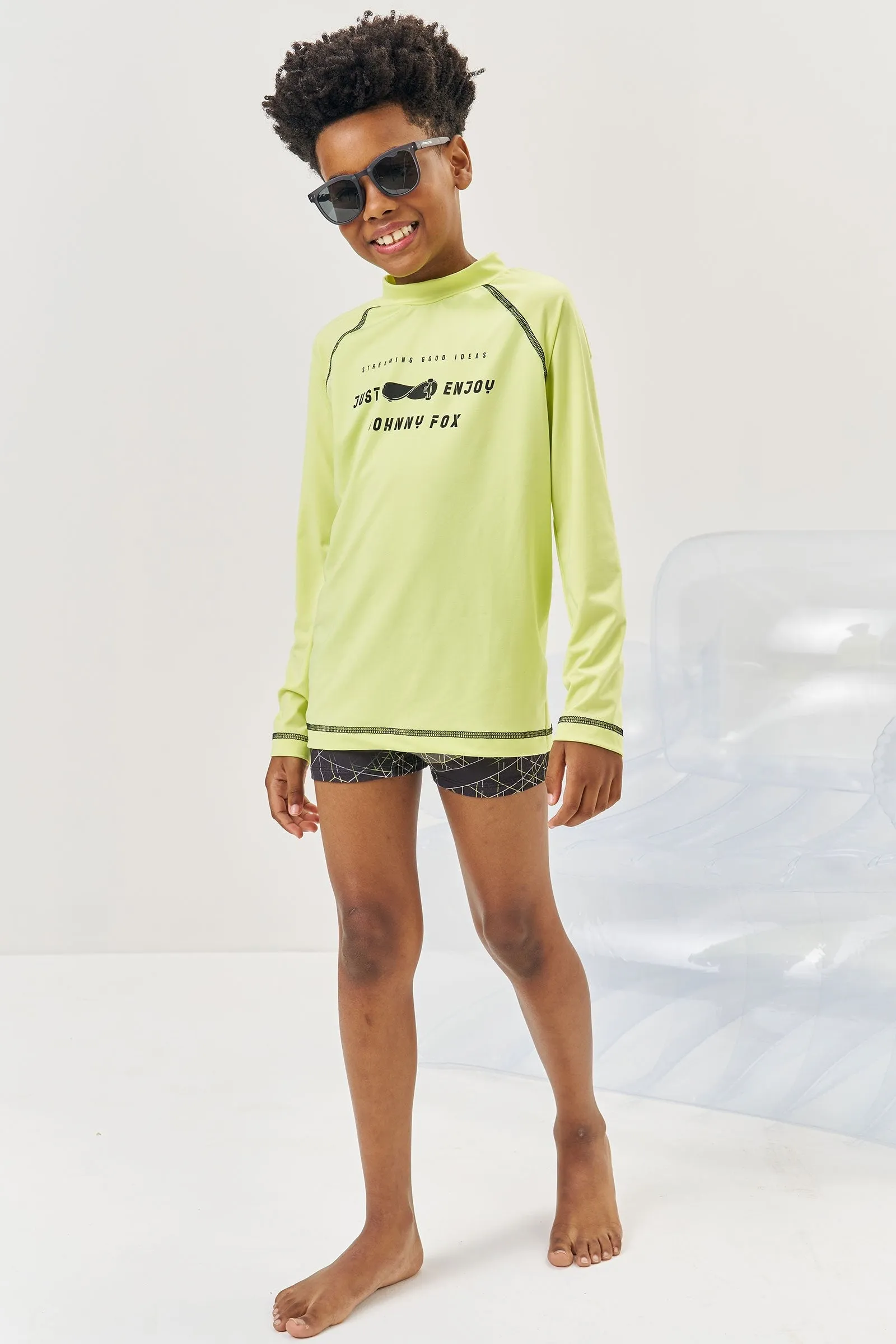 Conjunto de Camiseta e Sunga em Malha Uv Dry com Proteção Uv 50  75710 Johnny Fox