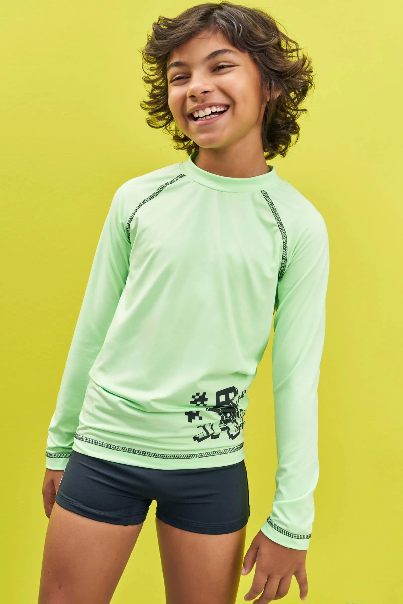 Conjunto de Camiseta e Sunga em Malha Uv Dry com Proteção Uv 50  76952 Johnny Fox