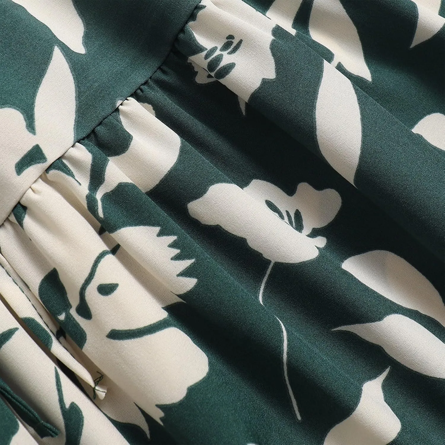 Summer Skirts for Women 2025 Vacation Boho Floral Tiered Maxi Skirt Drawstring High Waisted Flowy Ruffle A Line Skirt