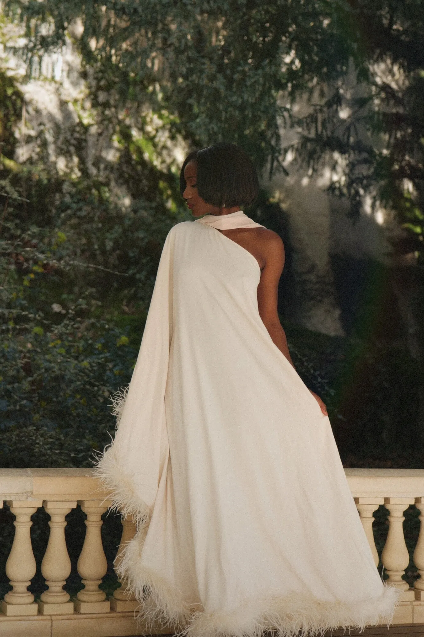 VESTIDO COMPRIDO PÉROLA COM MANGA MORCEGO