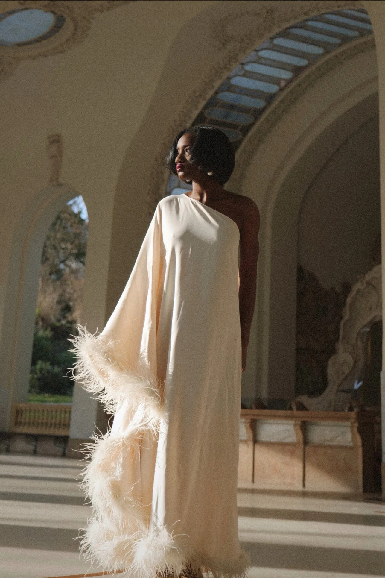 VESTIDO COMPRIDO PÉROLA COM MANGA MORCEGO